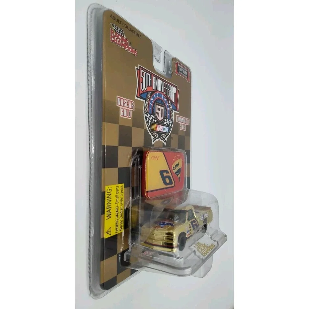 Racing‎ Champions 1998 NASCAR Gold Re/Max VERY UNCOMMON SEE B11.1Gu327